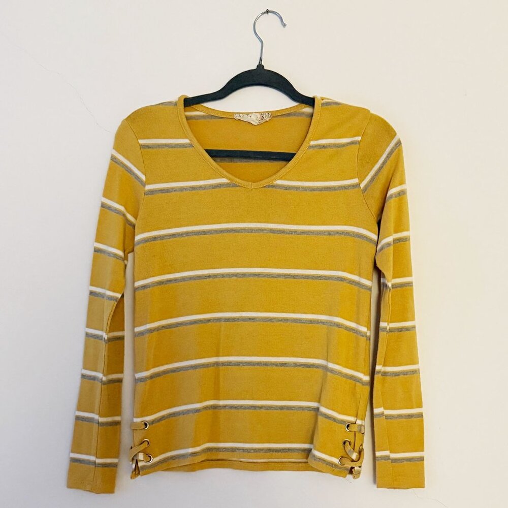 Pink Republic long-sleeved striped tee — Women's SZ Extra Small